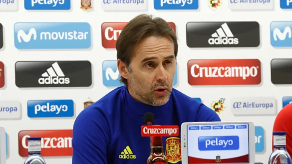 Julen Lopetegui atiende a los medios en rueda de prensa