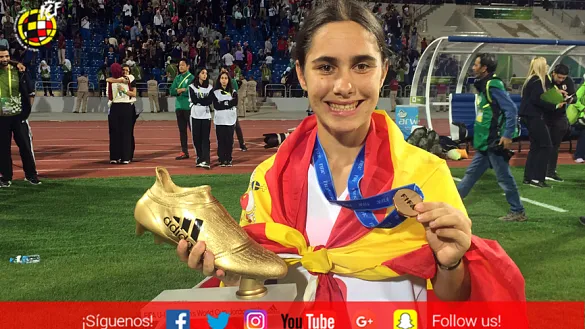 La goleadora Lorena Navarro consigue la Bota de Oro adidas en Jordania