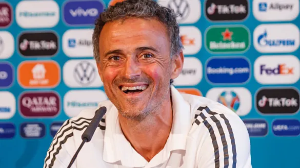 El seleccionador nacional, Luis Enrique Martínez, durante su rueda de prensa en Sevilla