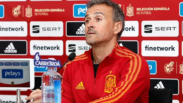 El seleccionador nacional, Luis Enrique Martínez, durante su rueda de prensa en Las Rozas