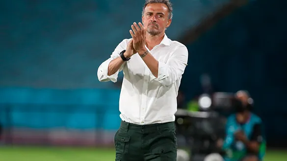 El seleccionador nacional, Luis Enrique Martínez, durante el España-Suecia jugado en Sevilla