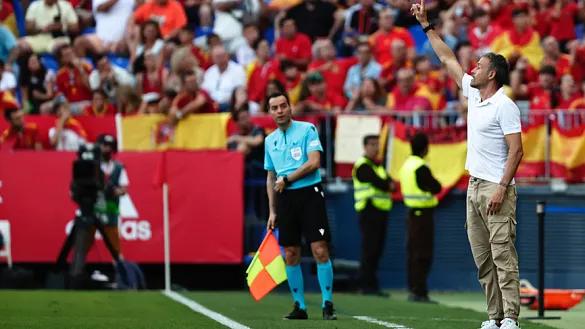 Luis Enrique durante el España-República Checa de Málaga