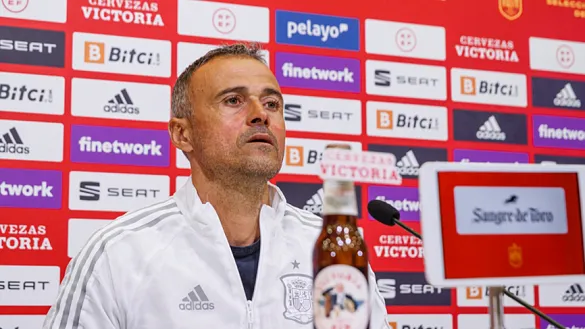 El seleccionador nacional, Luis Enrique Martínez, comparece en rueda de prensa