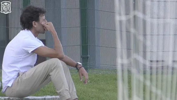 VÍDEO | Luis Milla, en el entrenamiento de la Sub-21