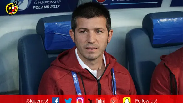 Albert Celades durante el España - Macedonia jugado en Gdynia