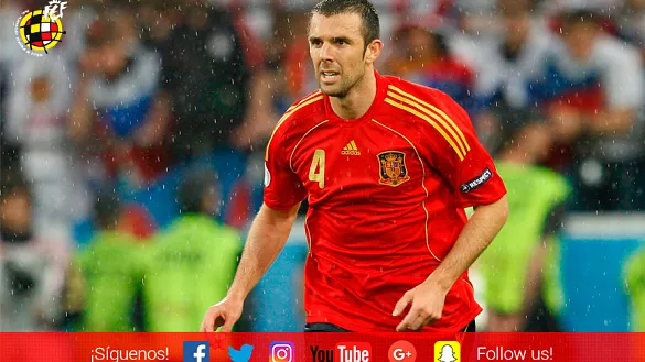 Carlos Marchena estrena página web y perfiles en redes sociales