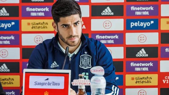 Marco Asensio durante su rueda de prensa en Ginebra