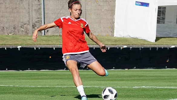 Carmen Menayo durante el entrenamiento del equipo en Francia