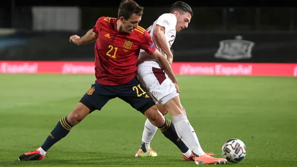 Mikel Oyarzabal en un momento del partido