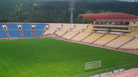 Panorámica del estadio estadio Mikheil Meskhi en Tiflis (Georgia)