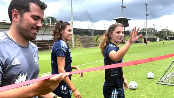 Equipo de fútbol tenis