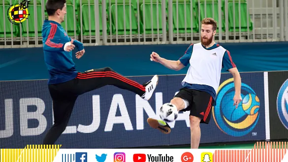 Momento del entrenamiento oficial efectuado por la selección española de fútbol sala en Liubliana