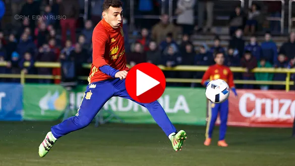 Munir El Haddadi durante el entrenamiento de los Sub-21 en El Plantío