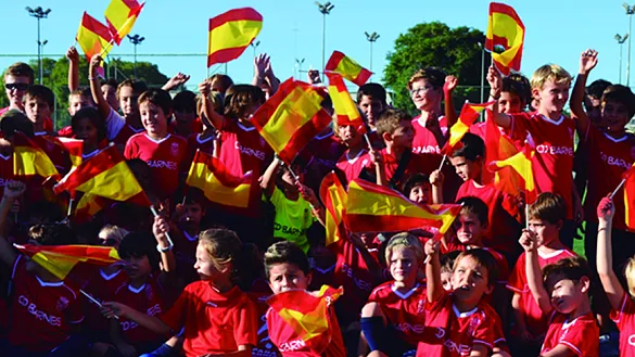 Los jóvenes jugadores de Murcia, con la Selección Sub-21