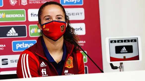 Nerea Eizagirre durante la rueda de prensa de la Selección femenina en Las Rozas