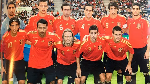 Equipo de la selección española Sub-21 que se enfrentó a Polonia el 4 de septiembre de 2009 