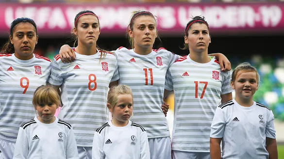 Momentos previos al encuentro entre Holanda y España disputado en Belfast