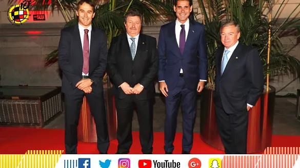 Julen Lopetegui, Juan Luis Larrea, Fernando Hierro y Javier Clemente a la entrada de la gala en Madrid
