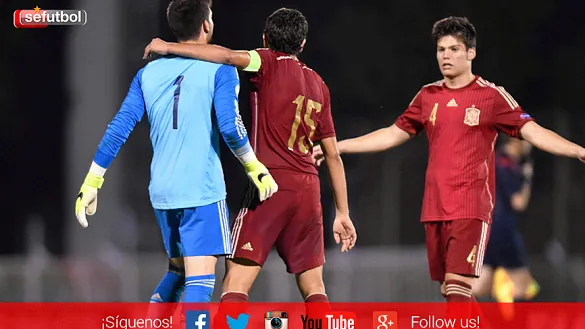Antonio Sivera, Jesús Vallejo y Jorge Meré celebran el pase de España a la final del Europeo Sub-19