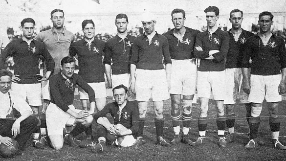 La Selección Española posa antes de su encuentro ante Bélgica en los Juegos Olímpicos de Amberes 1920