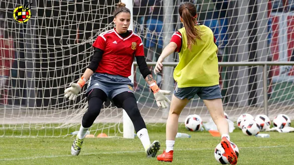 La Selección Sub-19 femenina se ejercita en la Ciudad del Fútbol