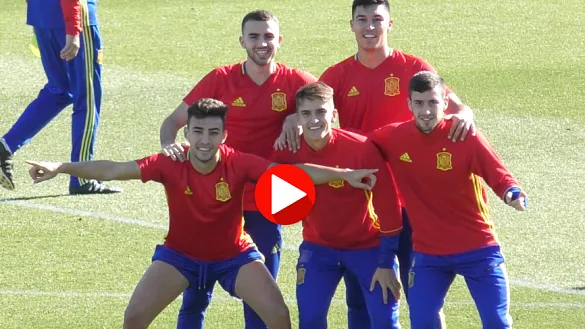 El equipo ganador del Fútbol-tenis en el entrenamiento de la Selección Sub-21