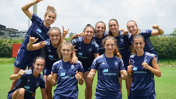 Parte de la Selección Sub-20 feliz tras el entrenamiento