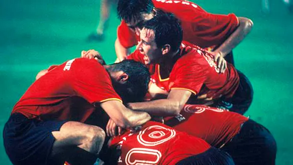 Los jugadores de la Selección festejan el gol definitivo ante Polonia en el Camp Nou