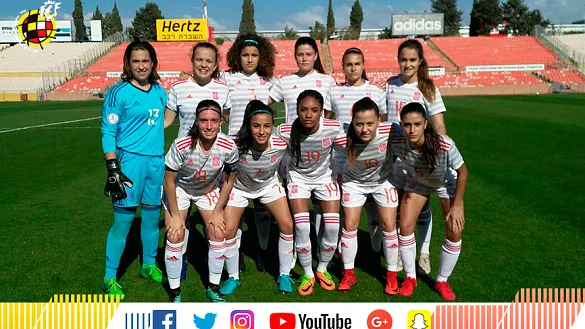 España vence a Rusia por 4-0