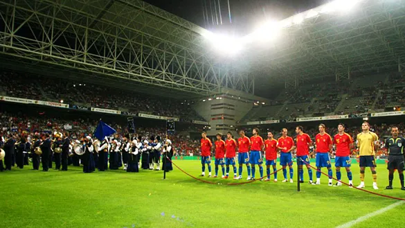Momentos previos al último partido disputado por la Absoluta en Oviedo