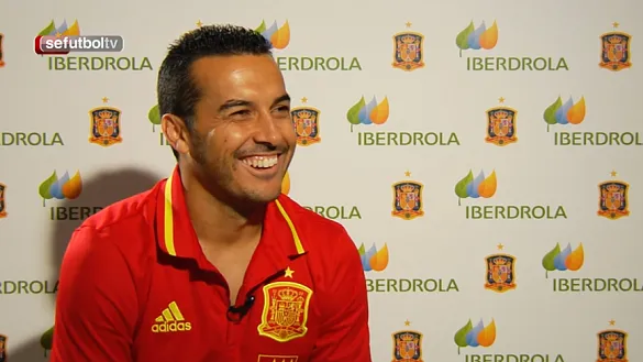 Pedro Rodríguez sonriendo en una entrevista