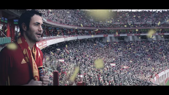 La nueva campaña de Pelayo causó sensación en la red 