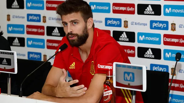 Piqué en rueda de prensa