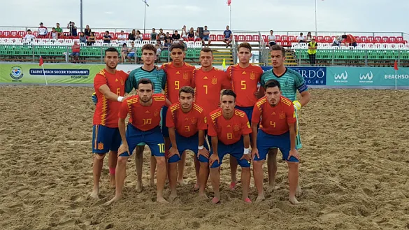 La Sub-21 posa antes del partido