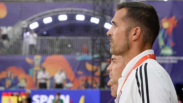 Christian Méndez, seleccionador nacional de fútbol playa