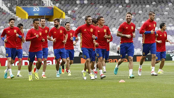 Los internacionales de la Selección se ejercitan en el Stade de Toulouse