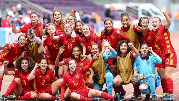 Las jugadoras españolas celebran el pase a semifinales