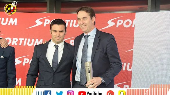  La Asociación de la Prensa Deportiva de Madrid premia a la selección española de fútbol