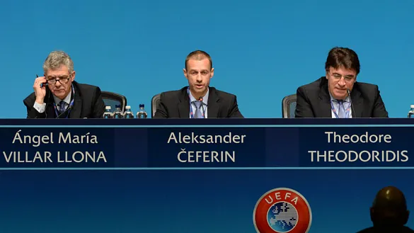 Ángel María Villar en UEFA