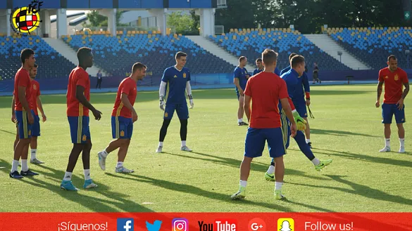 Los jugadores de la Selección española Sub-21 entrenan en Bydgoszcz