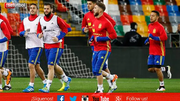 Ramos entrenando con la Selección española