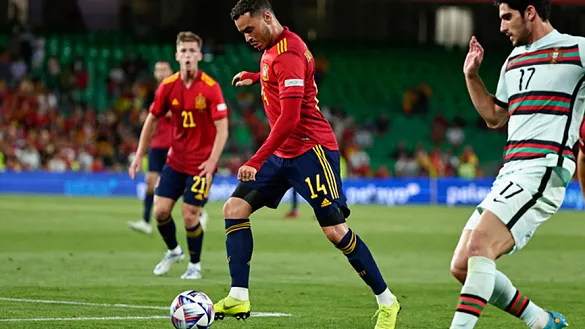 Raúl de Tomás abandona la concentración del equipo