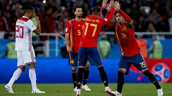 Iago Aspas y Sergio Ramos celebran el segundo gol de España contra Marruecos 
