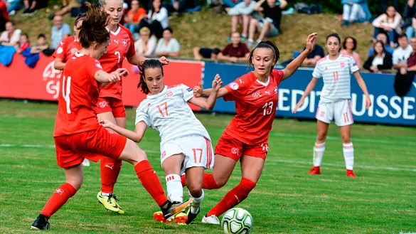 Momento del partido entre Suiza y España disputado en Zug
