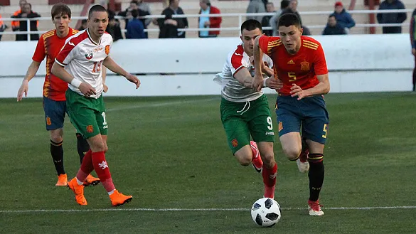 Cuenca se zafa de un marcaje búlgaro