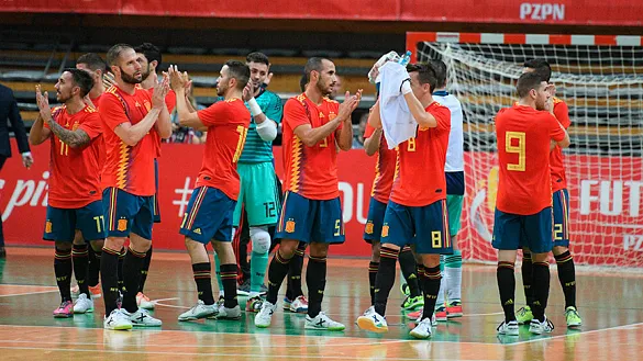 La Selección trabaja un triunfo de mérito 