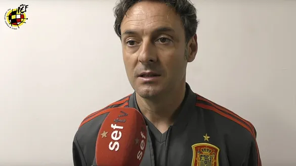 Santi Denia: "En el fútbol si perdonas te pasa factura"