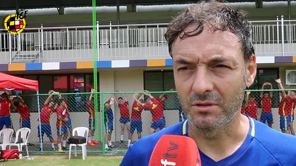 Santi Denia: "Brasil es un equipo muy bien trabajado. Es una de las favoritas al título"