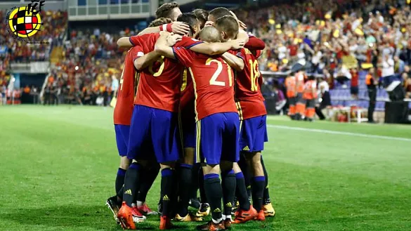 Los jugadores de la Selección celebran un gol ante Albania.