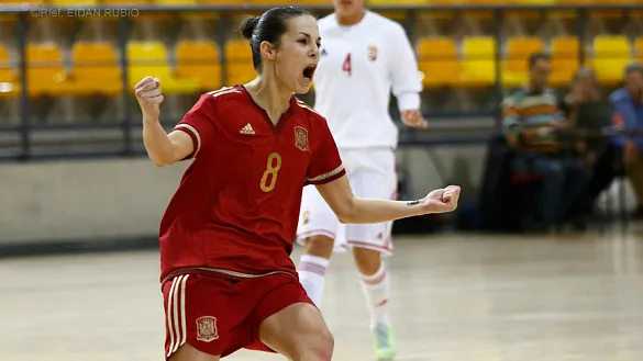 La Selección Española Femenina de Fútbol Sala celebra un tanto